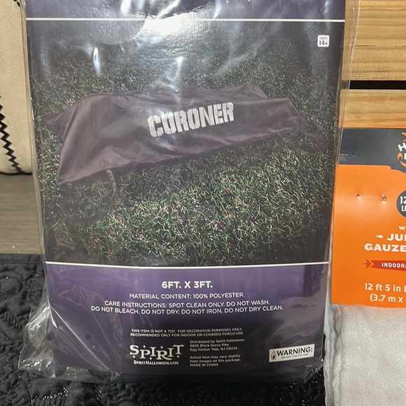 New Halloween Decorations - Picture 2 of 3